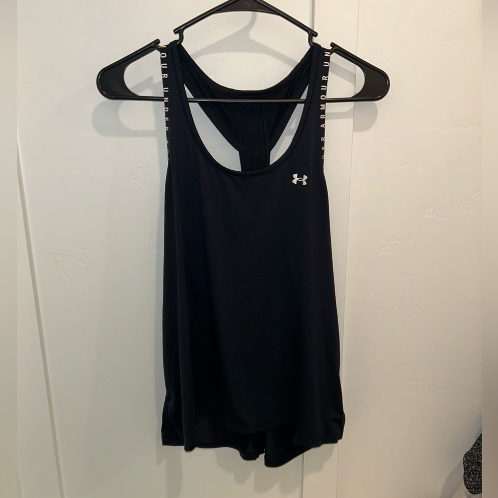 Adorable Women’s Under Armour Tank Top